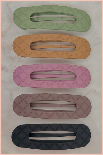 Matte Quilted Flat Clip