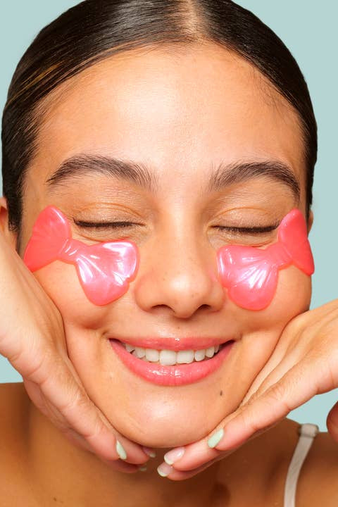Pretty in Pink | Coquette Bow Shaped Undereye Patches | 8 Pk