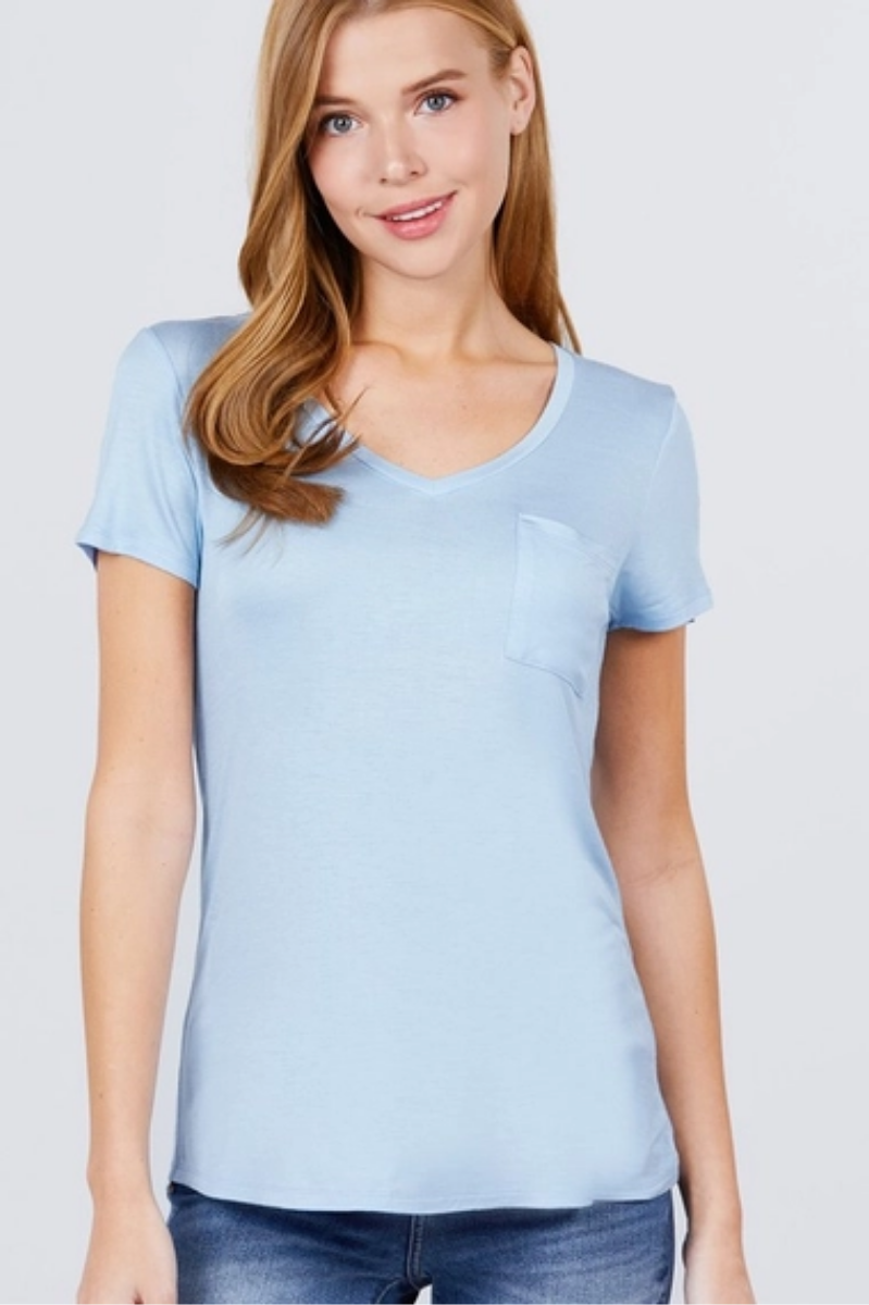 Short Sleeve V-Neck Pocket Tee | Final Sale