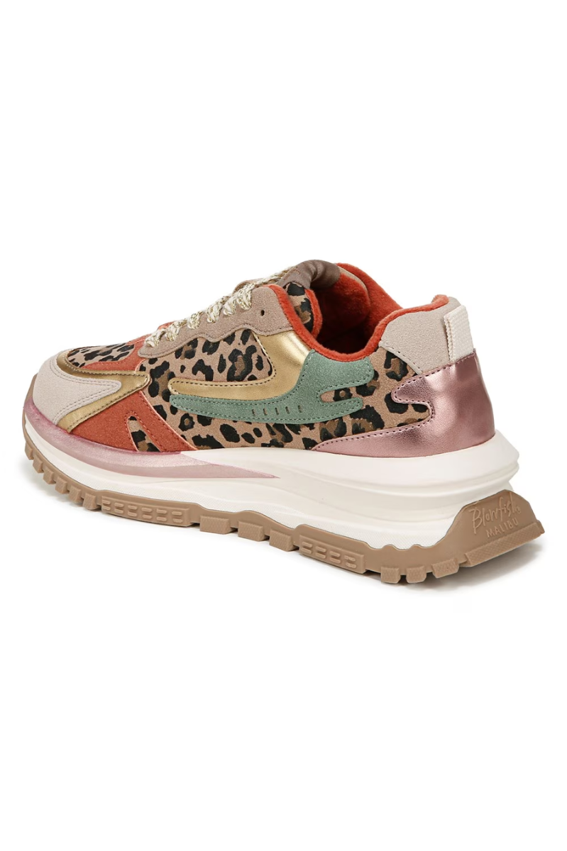Leo Retro Lace Up Sneaker | Blowfish Malibu