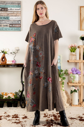 Beautiful Embroidered T-Shirt Maxi Dress
