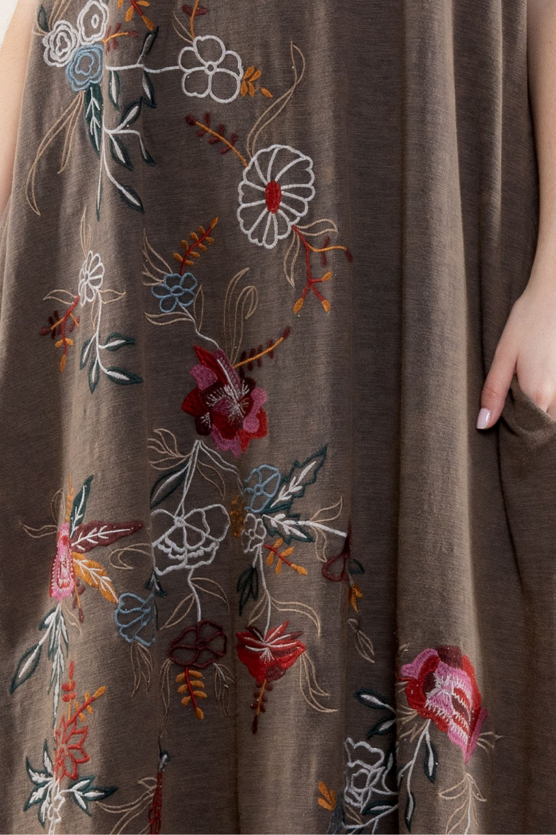 Beautiful Embroidered T-Shirt Maxi Dress