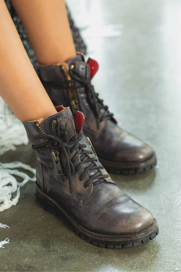 Tactic Trek Booties in Black Driftwood | Bed|St¨¹