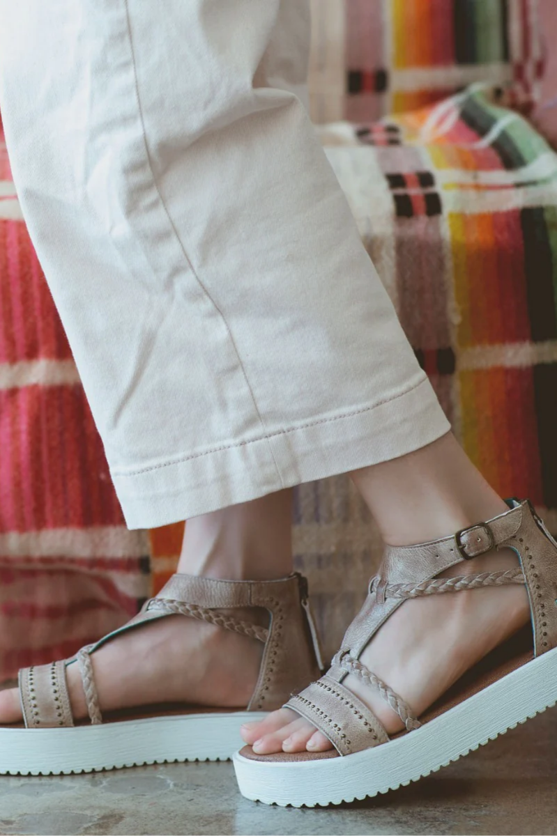 Posey II Sandal in Oats | Roan by Bed|St¨¹