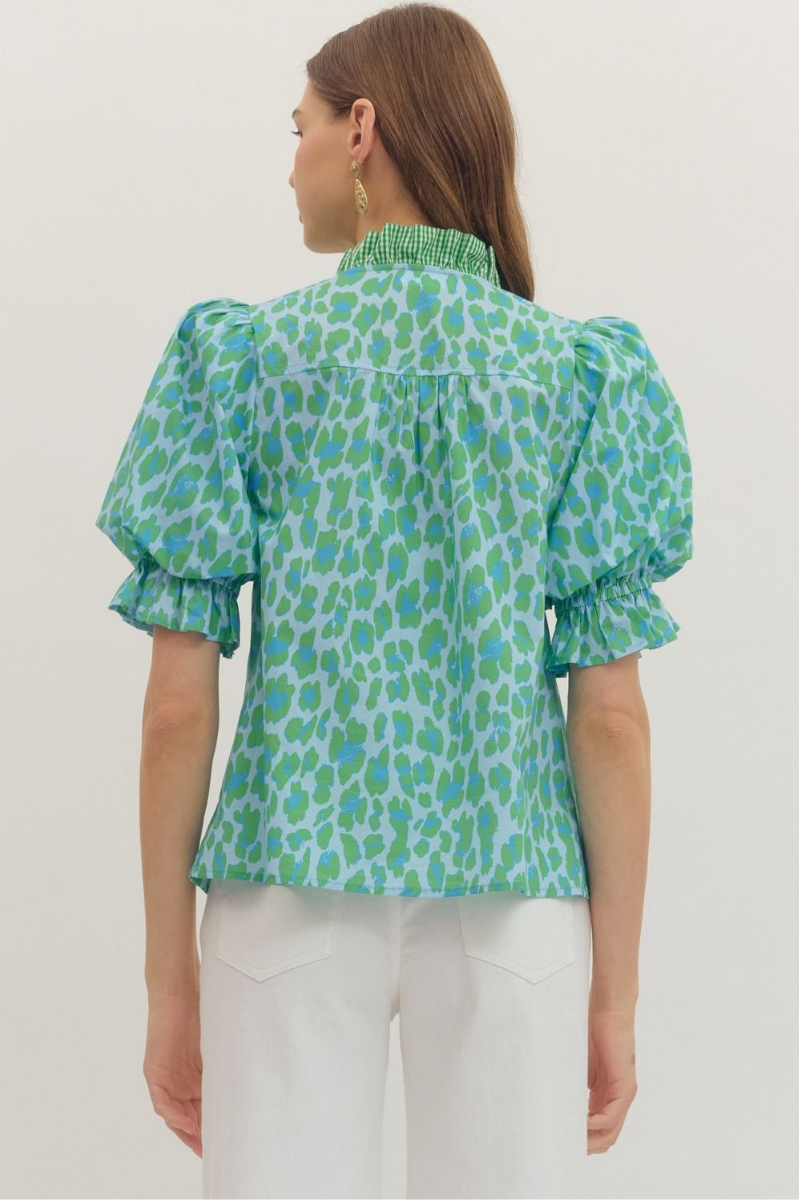 Leopard Print Ruffle Collar Puff Sleeve Top