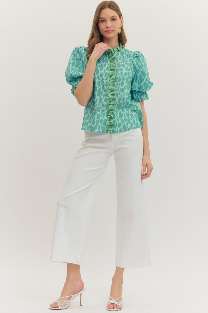 Leopard Print Ruffle Collar Puff Sleeve Top