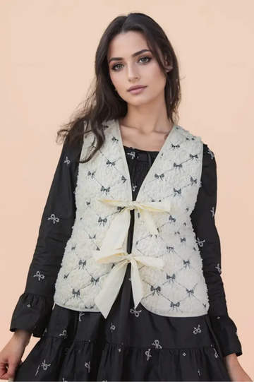 Quilted Sherpa Vest with Bow Pattern