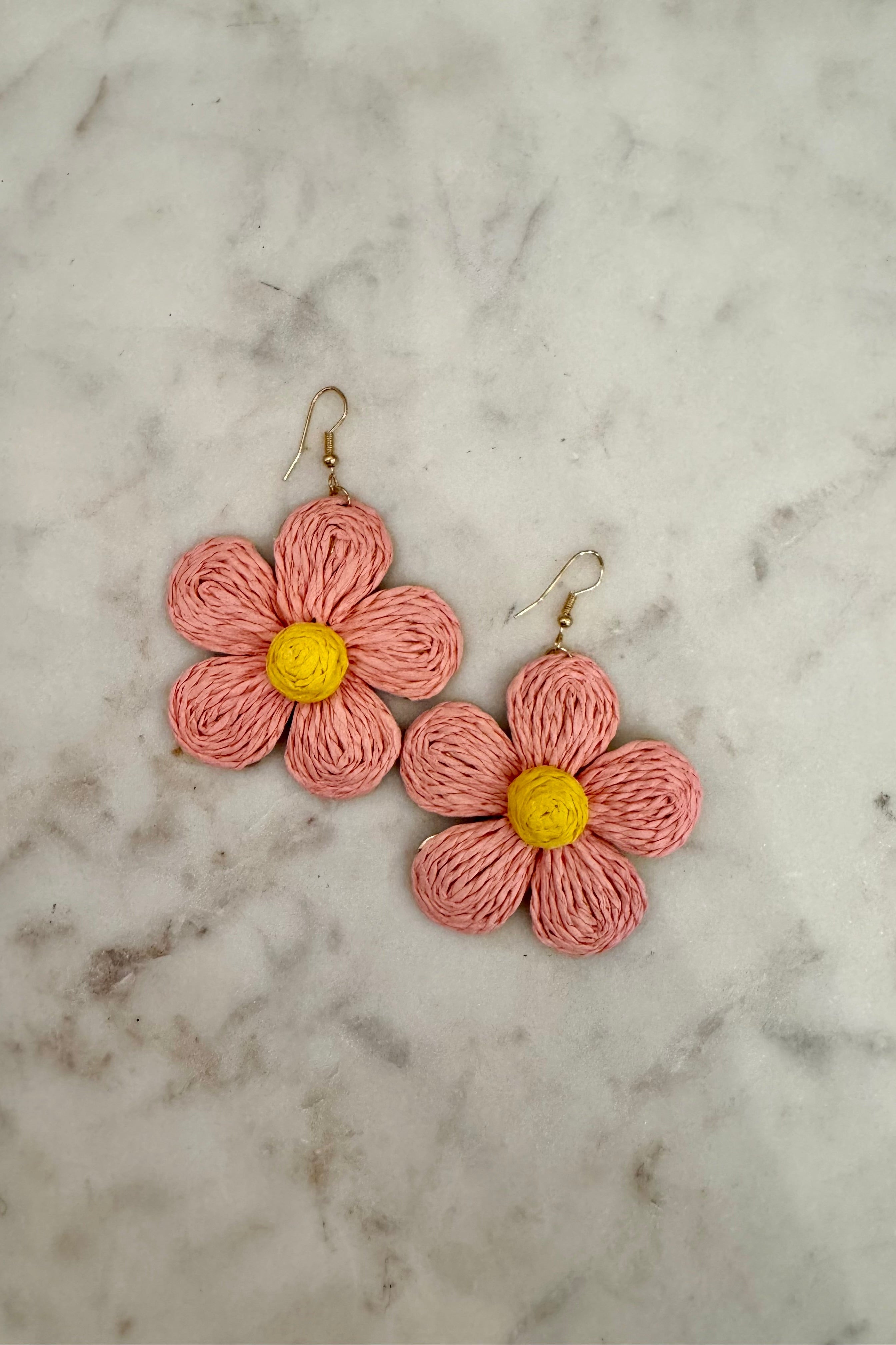 Raffia Daisy Earrings