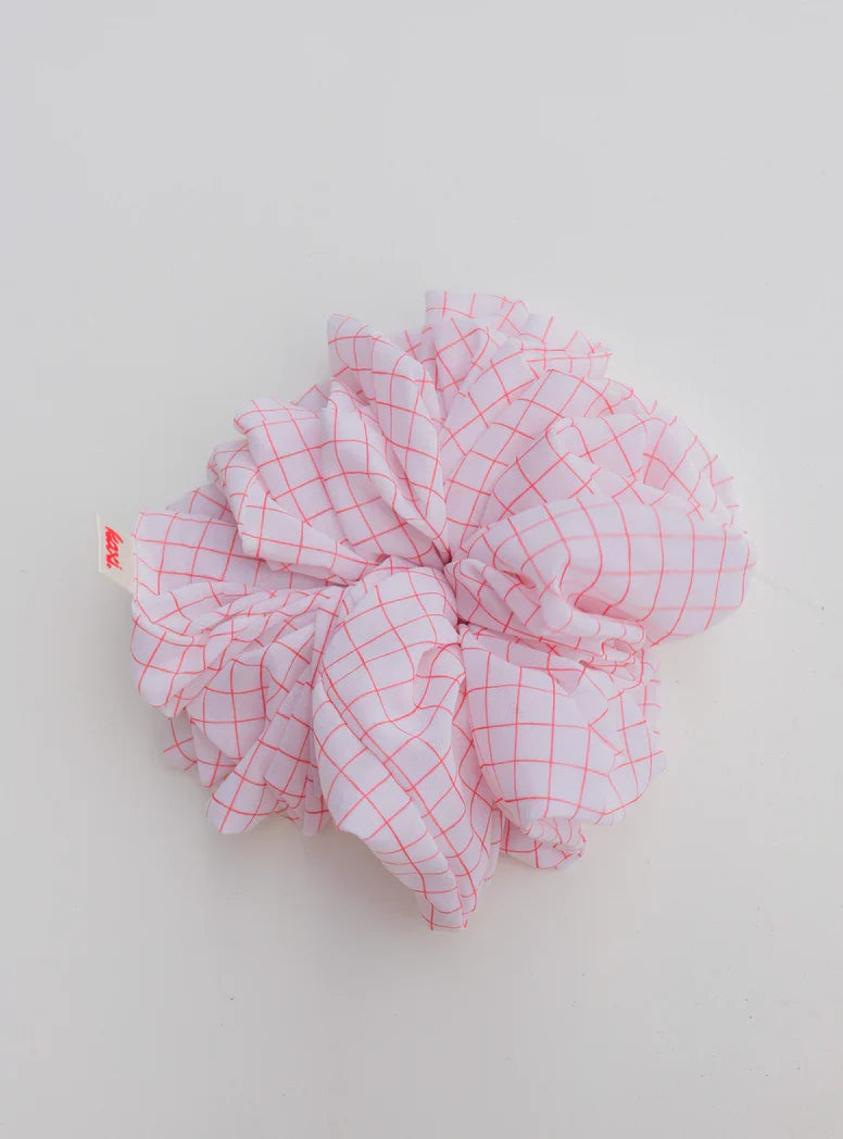 America's Sweetheart Jumbo Scrunchie | KAXI