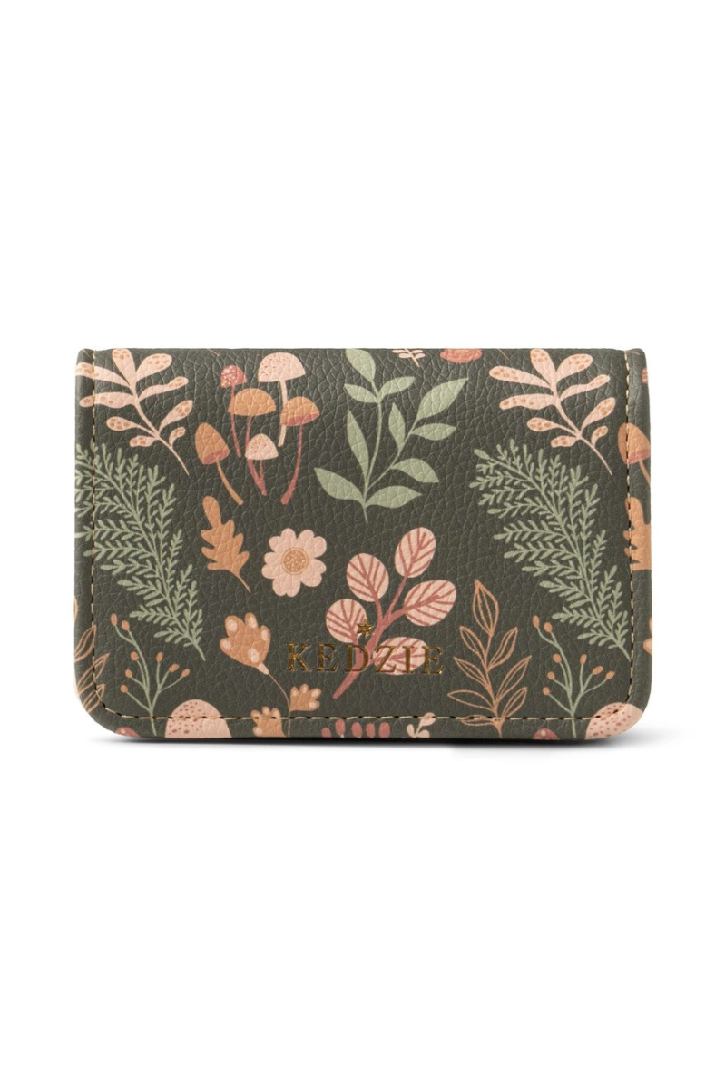 Kedzie Essentials Wallet