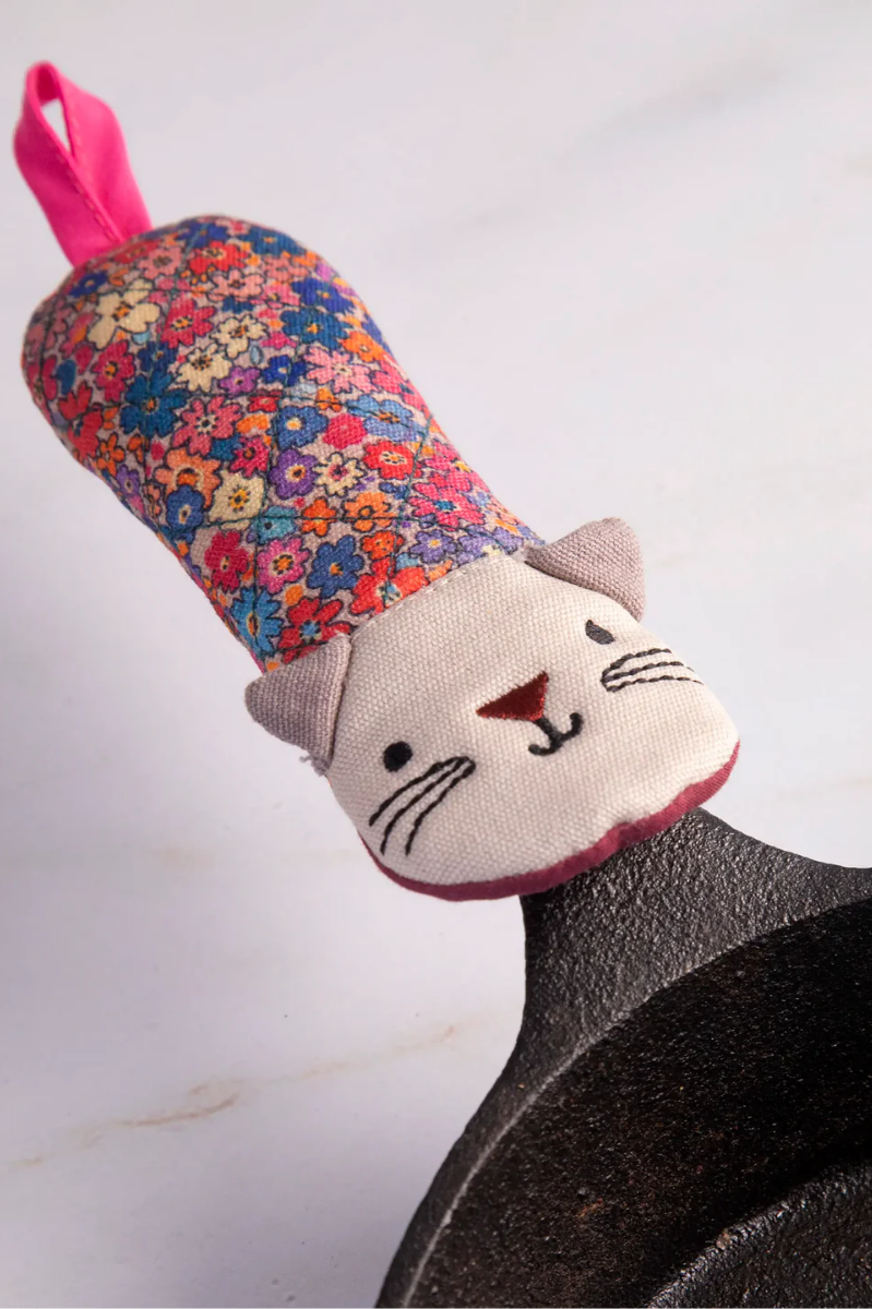 Cat Skillet Handle Holder| Natural Life