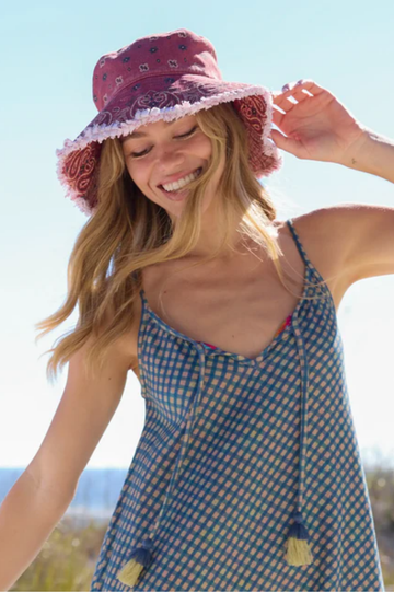 Sandy Days Red Bucket Hat | Natural Life