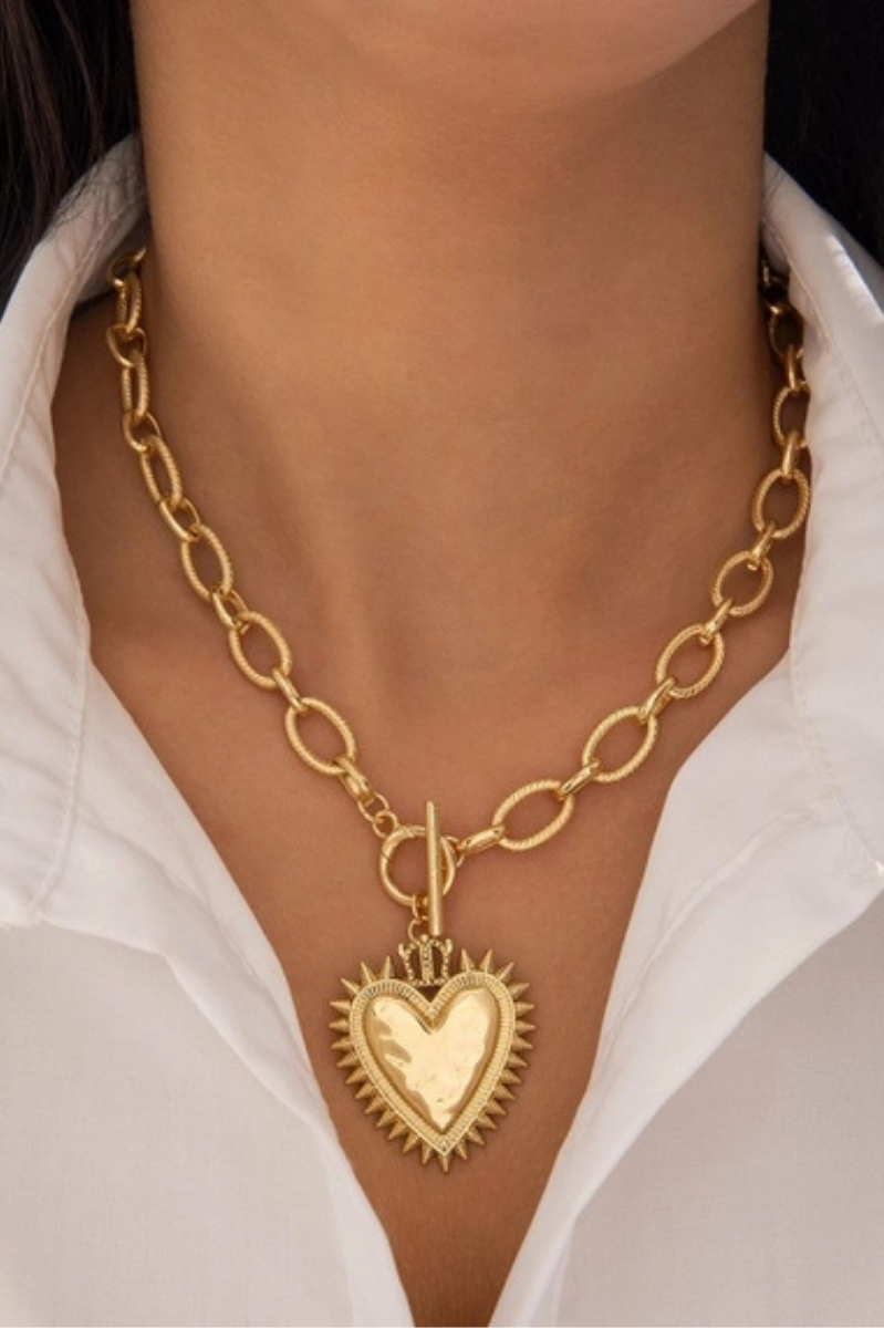 Spiked Heart Chunky Chain Toggle Necklace